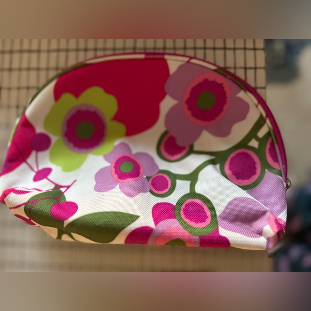 Clinique NWT canvas Floral Cosmetic Pouch